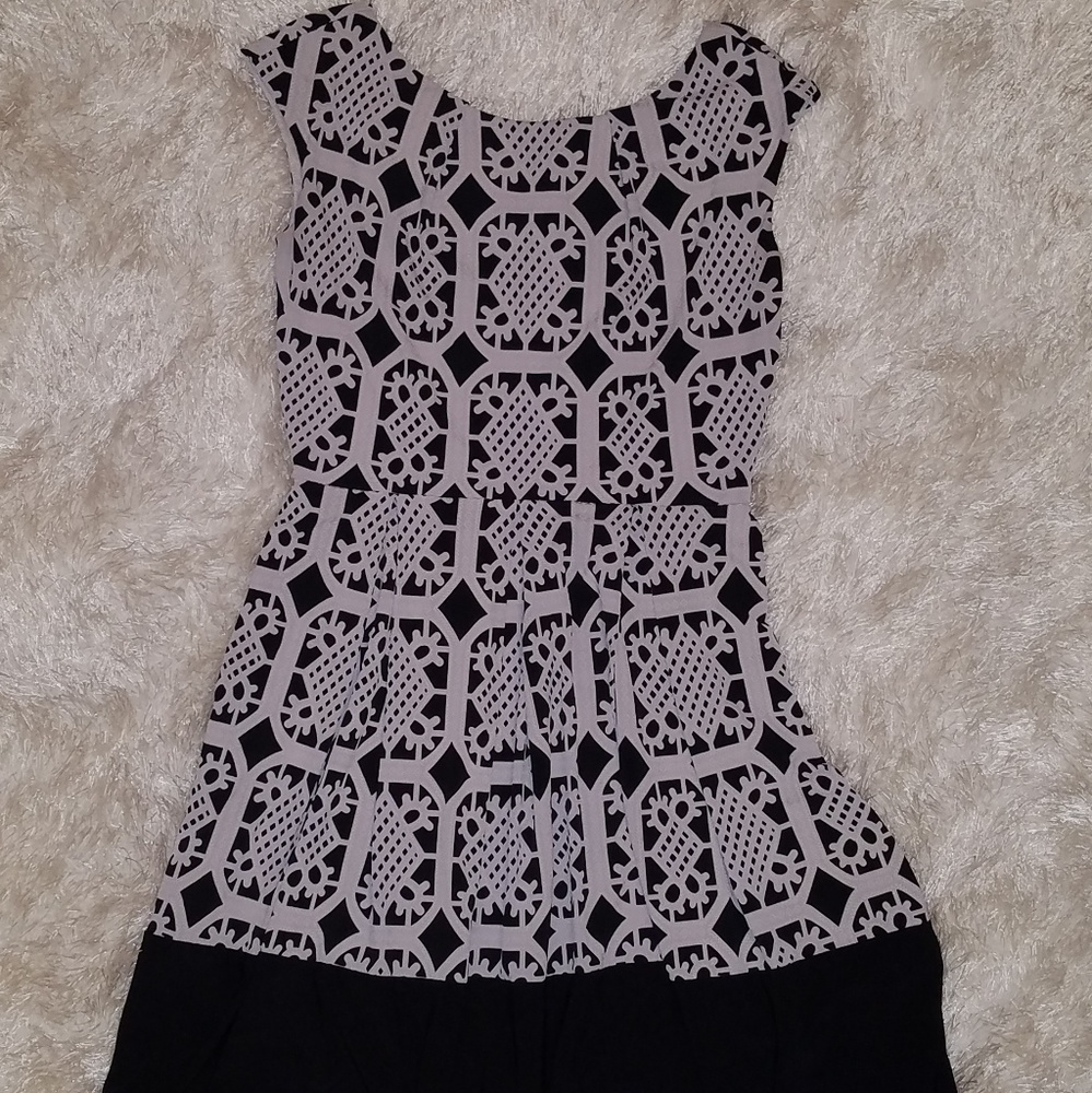 Black and white dress
